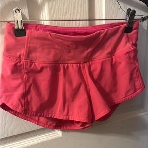 Lululemon Women’s Speed Up Low-Rise Lined Short 2.5”
Lipgloss NO LONGER SOLD